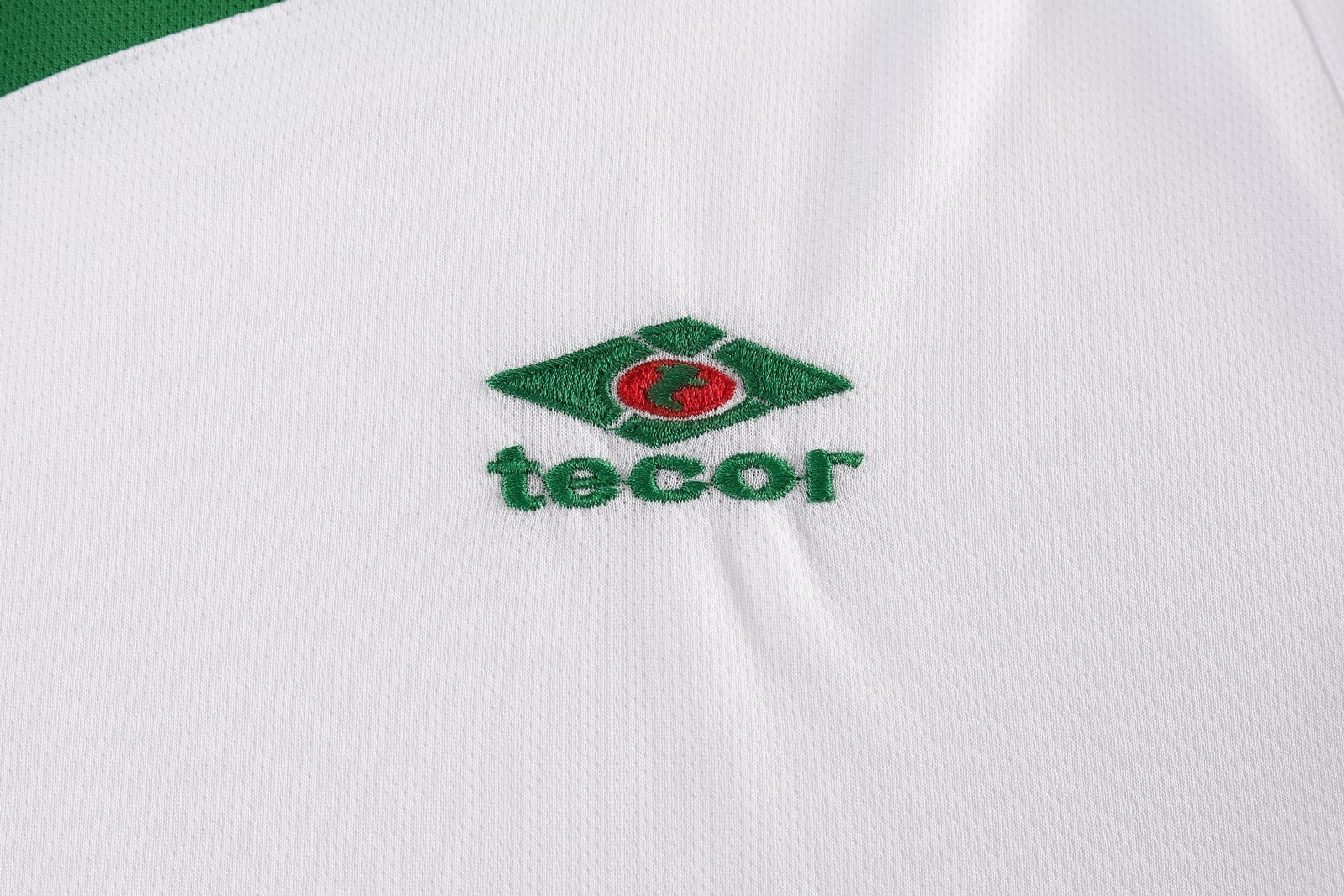 Serigraphy Finish Vert Blanc-060